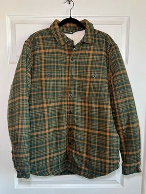 Grove & Hollow Rotterdam Plaid Heavyweight Flannel Sherpa-Lined Shirt Jacket